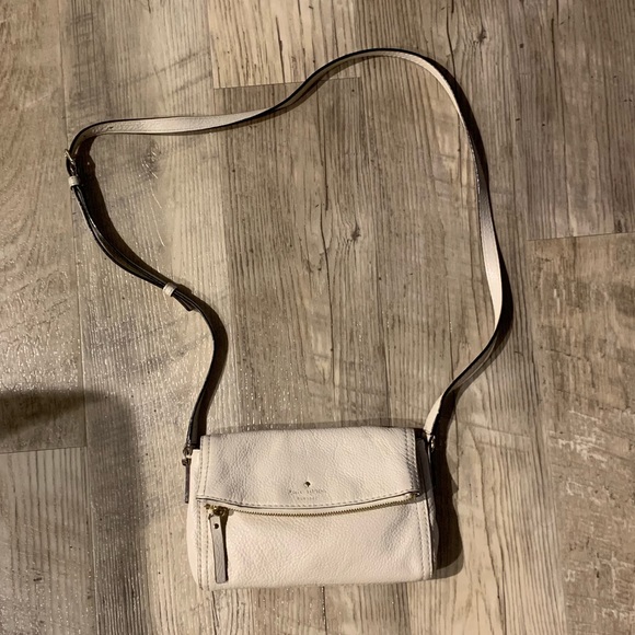 Kate Spade purse - Picture 2 of 5